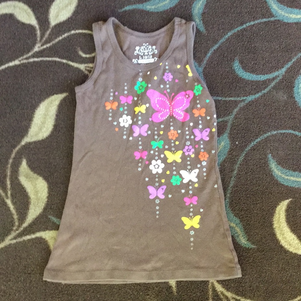 Butterfly tank top for the summer and skin tight